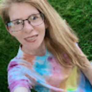 Meet your Posher, Steph